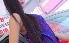 公交车上一个接一个c